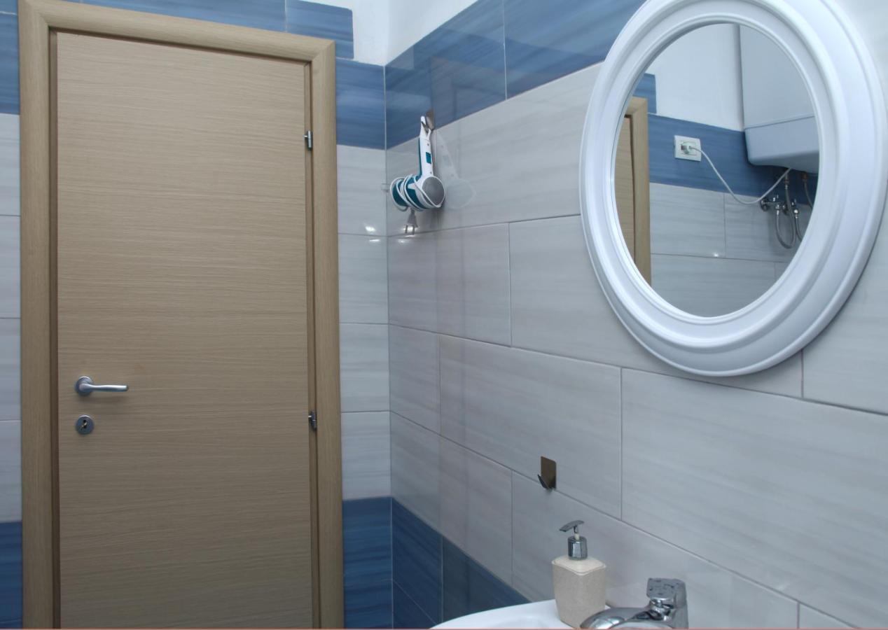 Old Town Boulevard Apartment In City Center Durrës Buitenkant foto